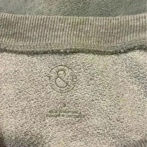 Women’s Grey Def Leopard Sweat Shirt - Picture 5 of 5